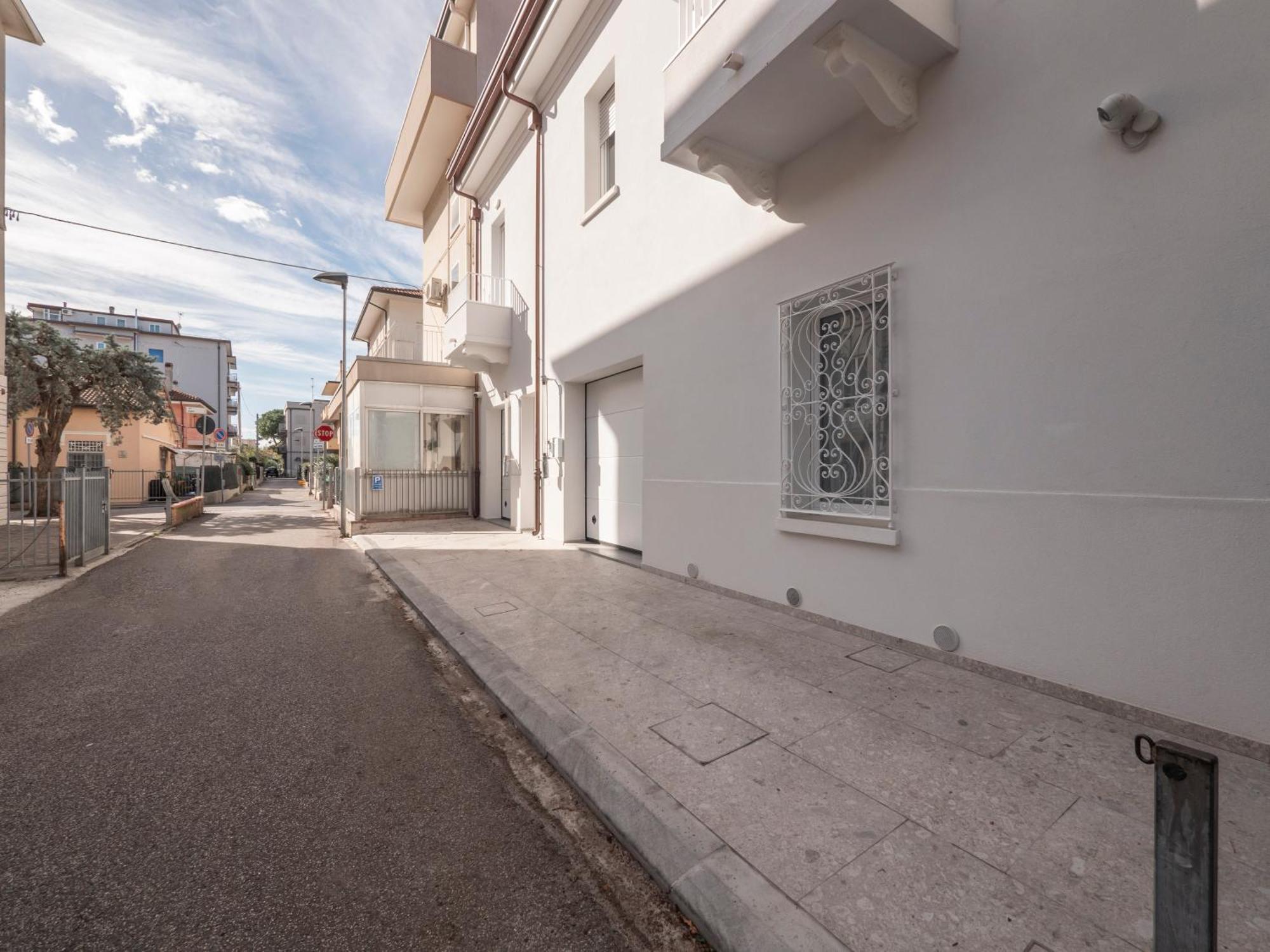 Zuara9Room Rimini Exterior foto