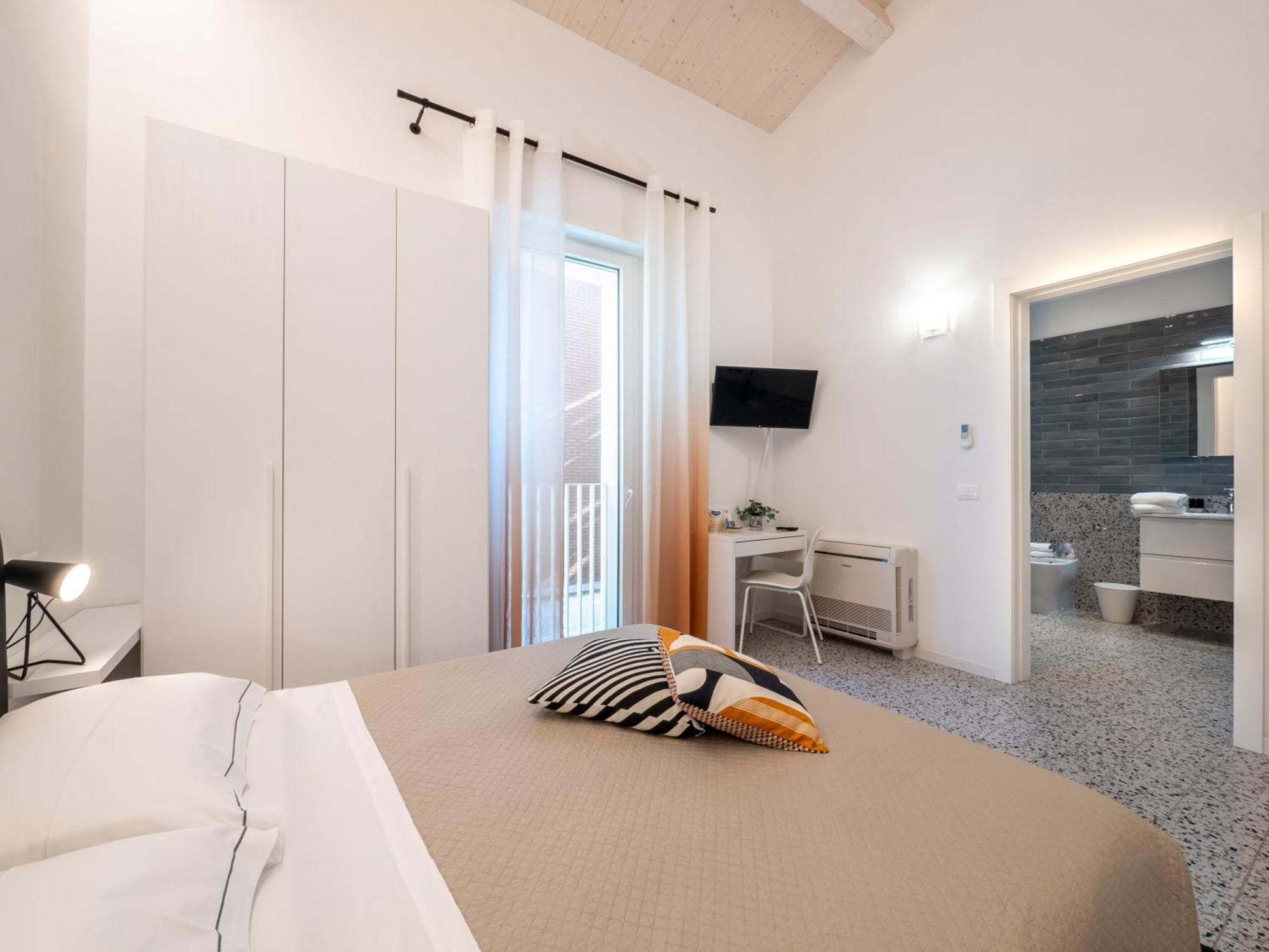 Zuara9Room Rimini Exterior foto